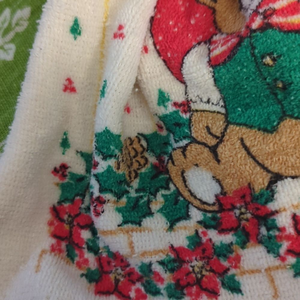 Vintage Christmas holiday towels‎ - Picture 10 of 13